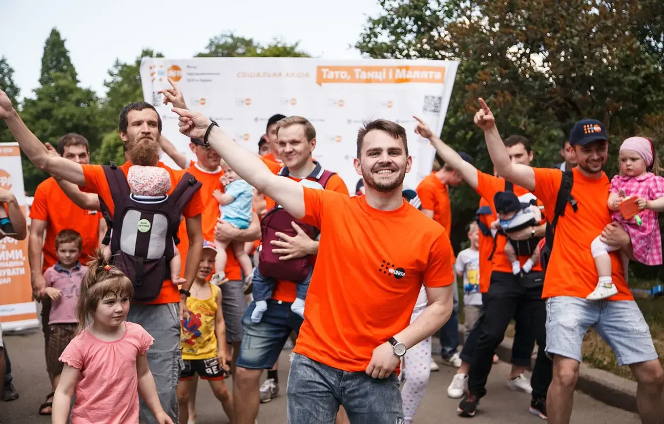 <span>Dads in Georgia and Ukraine celebrate active parenting on Father’s Day</span>